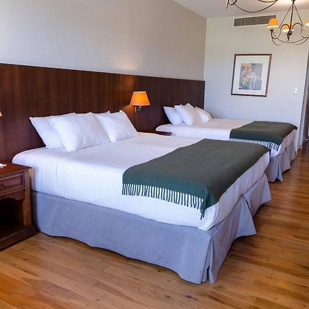 Отель Wyndham Garden Lujan Экстерьер фото